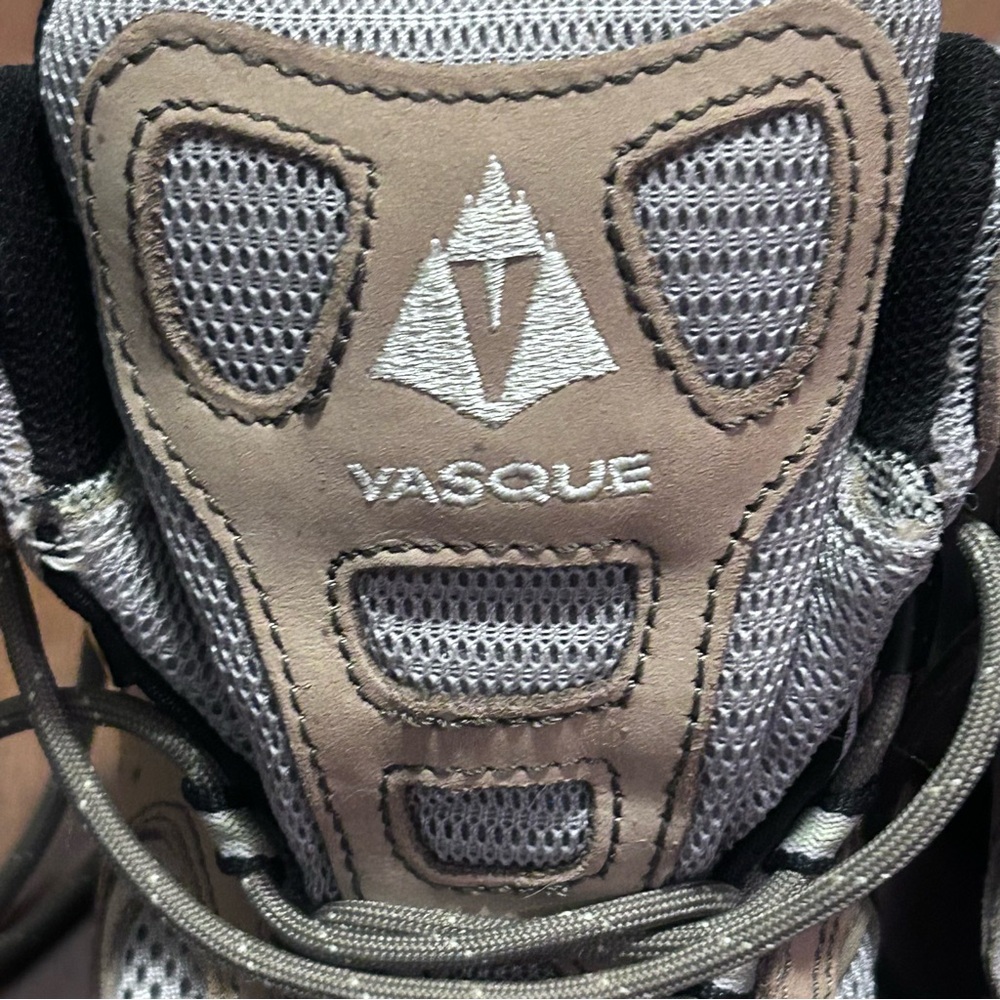 Vasque Breeze GTX Vibram Women Waterproof Hiking Trail Boots Size 8 Tan Gray - Picture 11 of 16